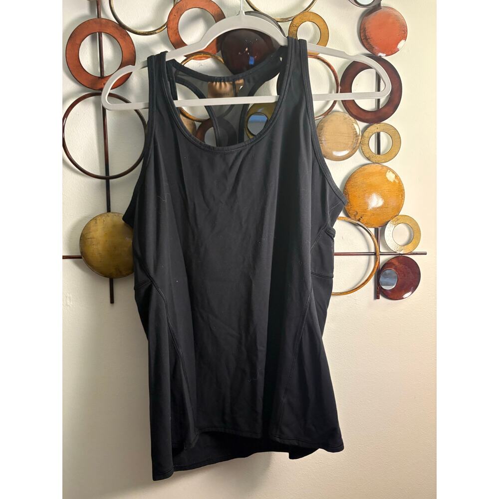 Women Athleta medium black tank top